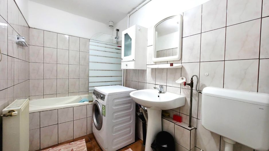 Oportunitate Unică: Casă cu 4 Camere, Curte Generoasă și Îmbunătățiri - Poză 24