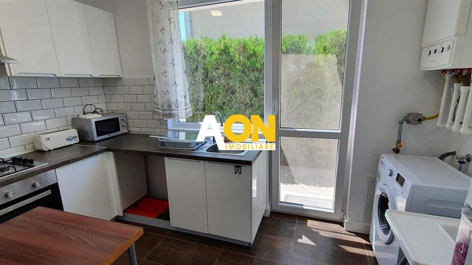 Casa tip insiruit, 5 camere, 2 bai, mobilata si utilata - Poză 4