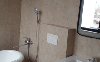 Reședință Modernă cu Finisaje Distinse - Poză 33