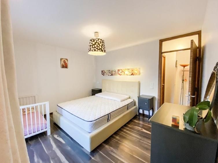 Apartament 3 camere -Camera de comert - Poză 4