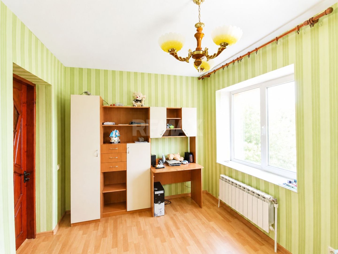 Casă spațioasă cu 2 niveluri | 273 m² Suprafață Totală | 12 ari | 3 dormitoare + living | Anenii Noi – Ruseni - Poză 11