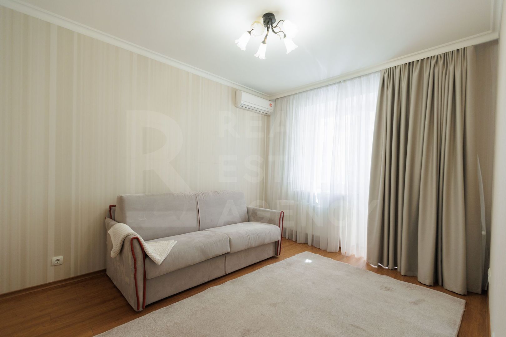 Chirie, apartament cu 4 camere, str. Petru Movilă, sectorul Centru - Poză 12