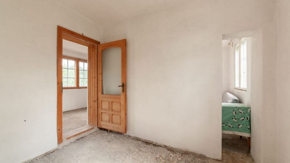 Casa in Domnesti Arges - ideala pentru locuire permanenta sau vacanta - Poză 6