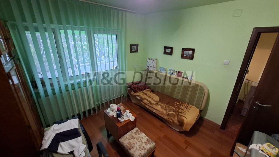 Aradului Vest, 3 camere decomandate, 2 bai, 2 balcoane, centrala gaz, - Poză 26
