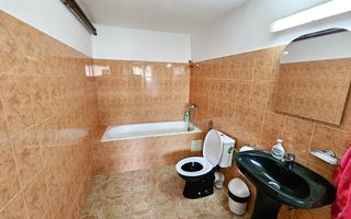 Casa 10 camere, 878 mp teren, toate utilitatile, Barabant - Poză 26