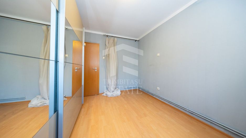 Sânpetru-Apartament cu 3 camere+terasa 20 mp - Poză 3