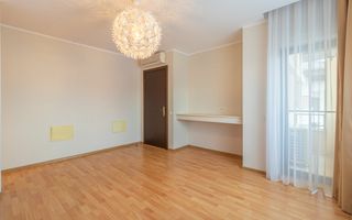 Vanzare - vila spatioasa cu gradina - Condominiu - Iancu Nicolae - Poză 16