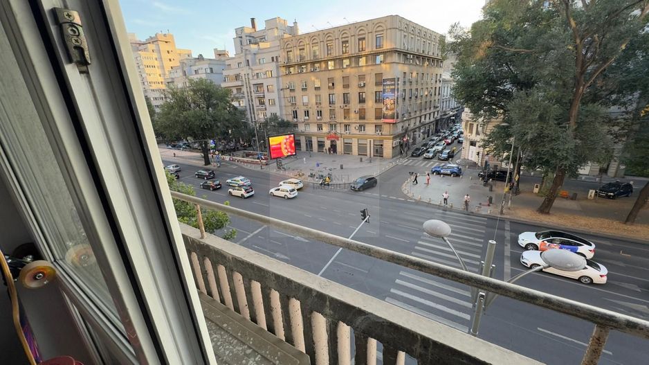 Bloc Dalles- Bd Nicolae Balcescu  | Garsoniera  AIRBNB | Etaj 2 - Poză 2