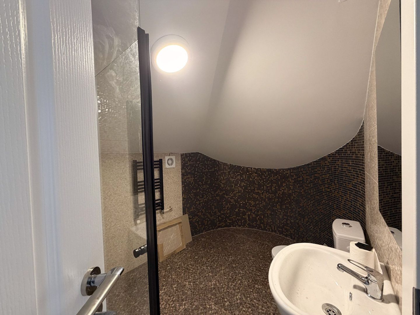 🏡 Casă de închiriat Chitila – construcție modernă (2020) - Poză 20