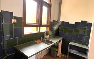 Apartament spațios la curte comună – zonă centrală, Oradea - Poză 12