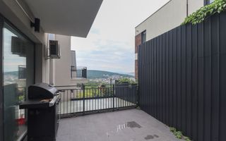 Casa insiruita cu finisaje de lux in cartierul Europa - Poză 8