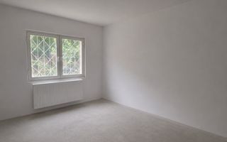 Apartament cu 4 camere | Parter | Decebal | Oradea - Poză 1