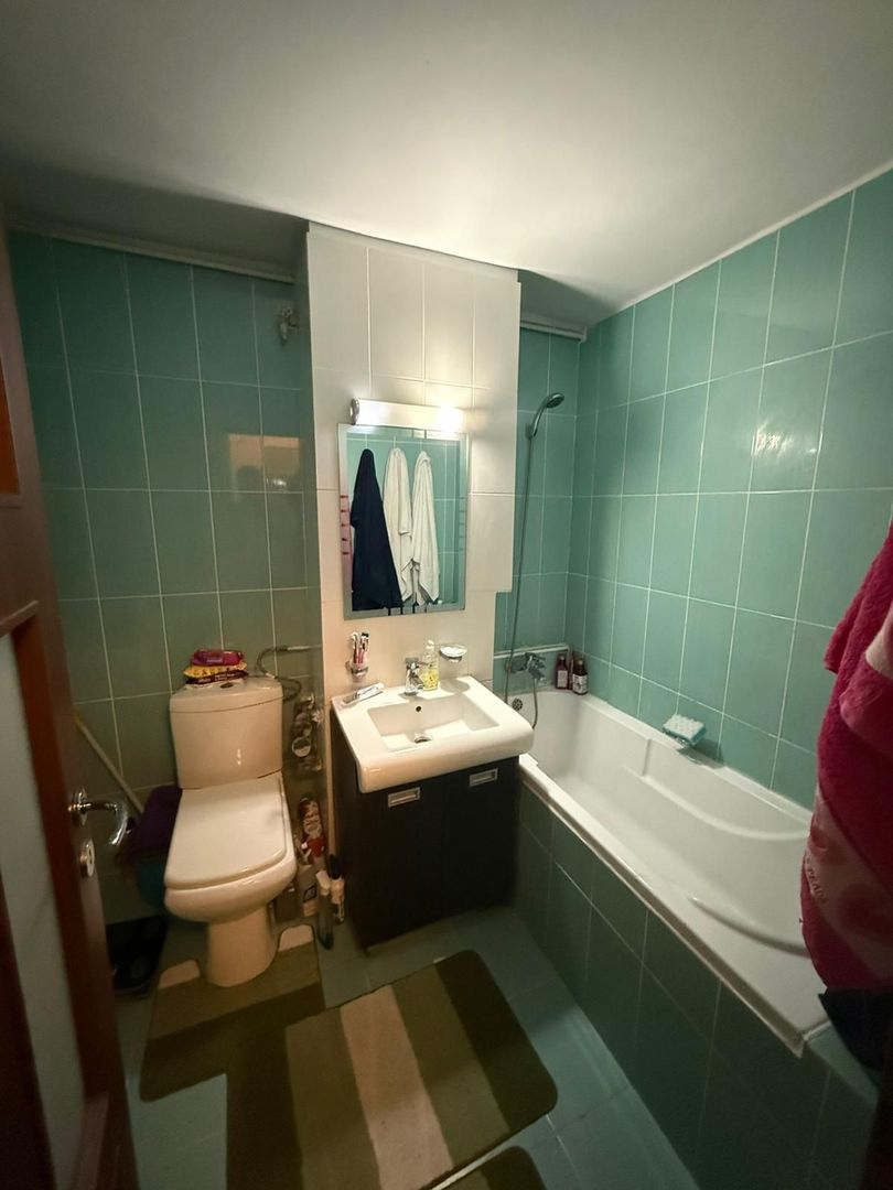 3 camere decomandat Metrou Crângași + Parcare - Poză 11