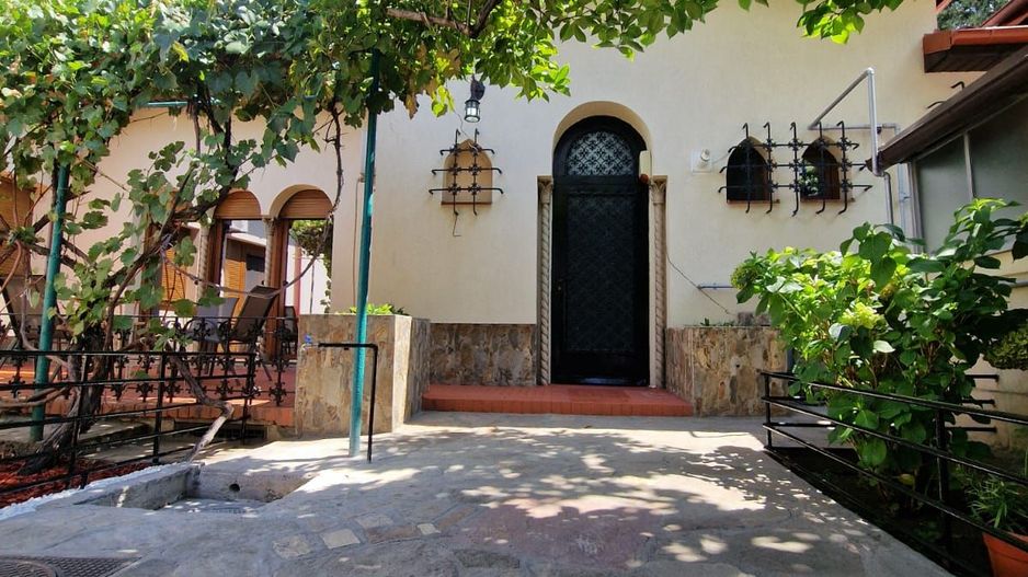 Vila 4 camere pretabila firma - Poză 5