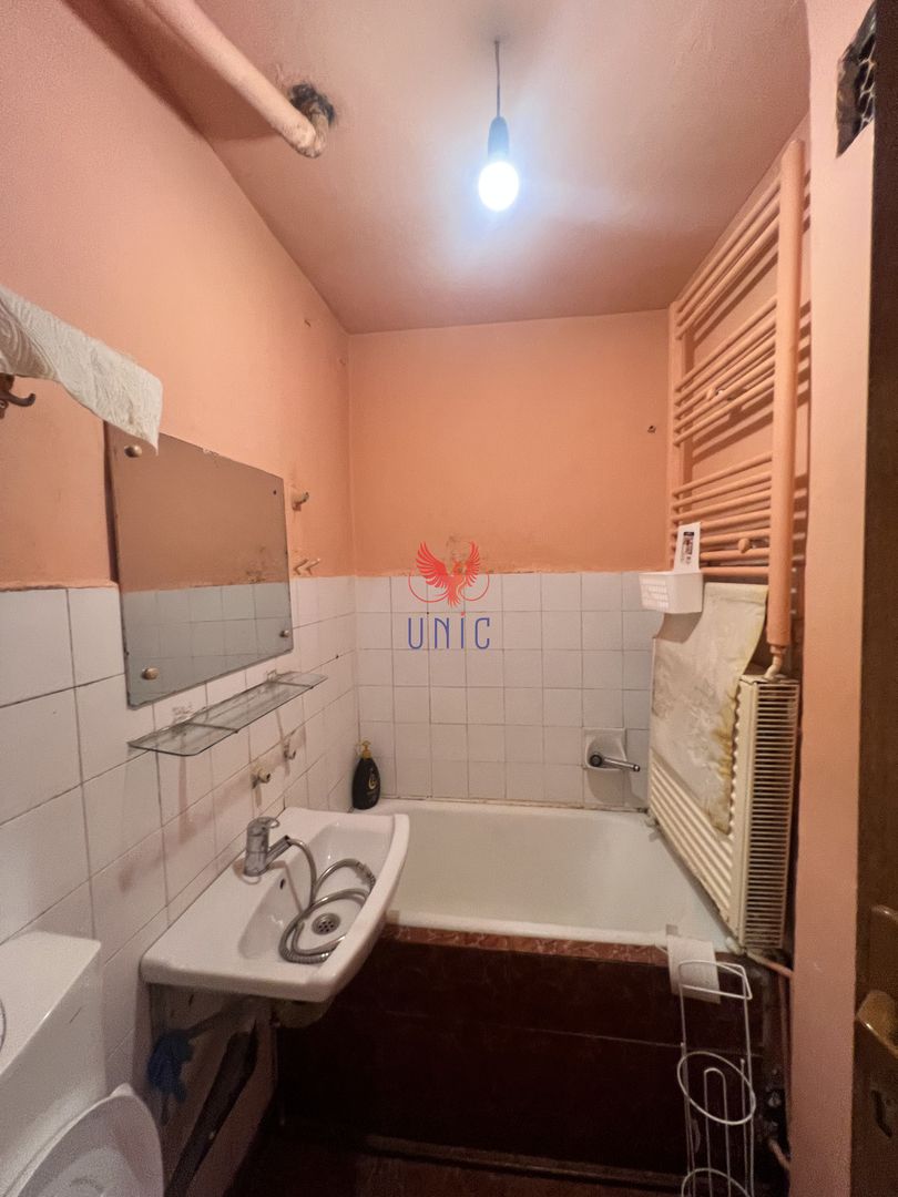 Garsoniera Valea Rosie , etaj 3/4 - Poză 6