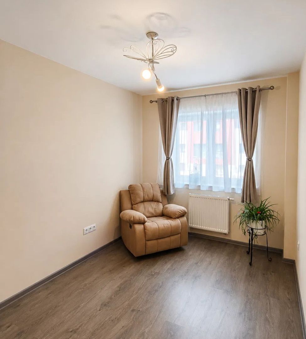 DUPLEX MODERN CU 3 CAMERE TERASĂ PARCARE ȘI BOXĂ CORESI - Poză 9
