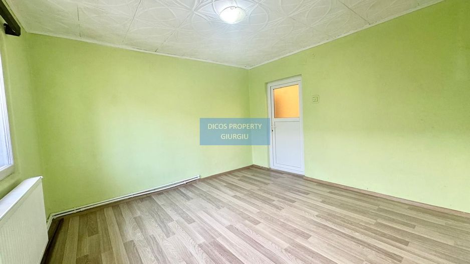 Casă de vânzare – Fdt. Rozelor - Poză 6