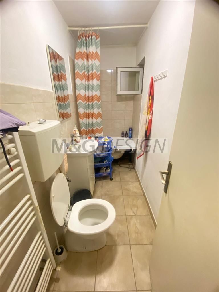 casa cu 2 apartamente Ianova 120mp centrala amenajata - Poză 7