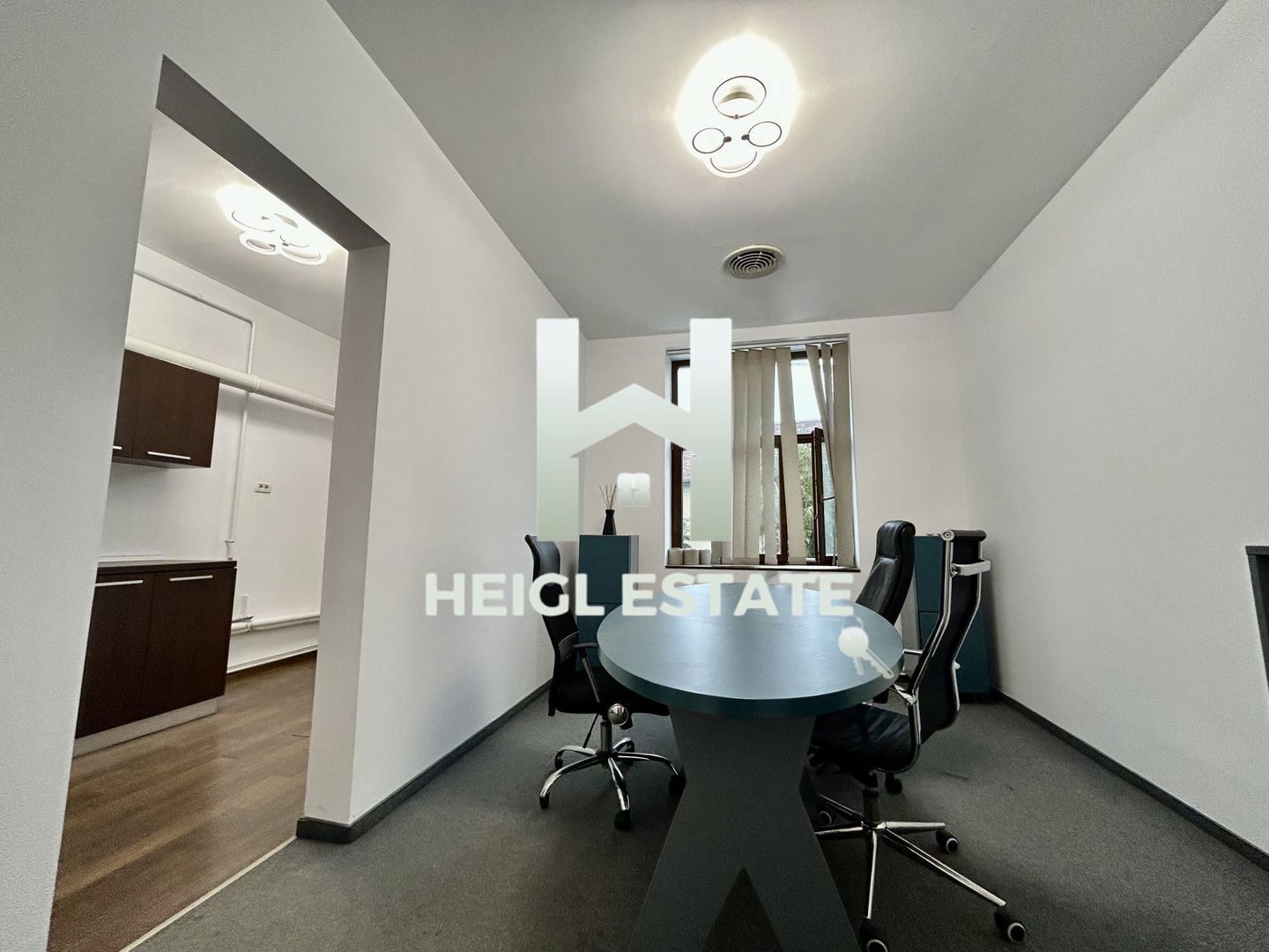 Spatiu de birouri Piata 700 - Poză 4