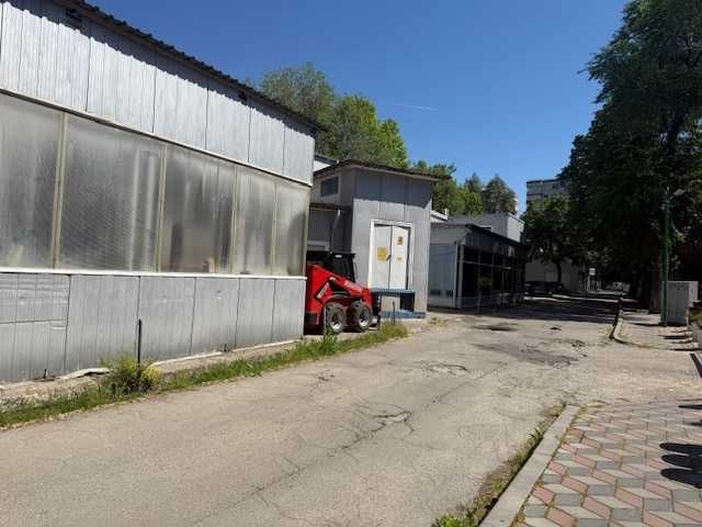 Vanzare imobil +teren. Service auto showroom Luica - Poză 5