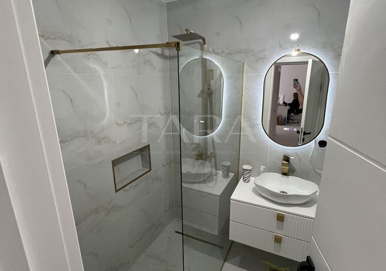 Apartament premium 2 camere bucătărie separată, parcare inclusă. - Poză 5