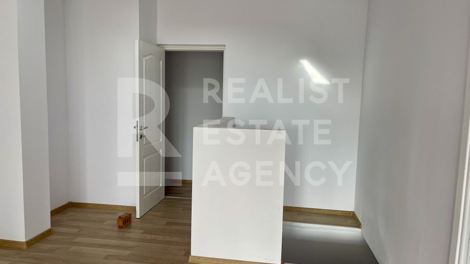 De vânzare – Clădire impresionantă, 11 camere, 9 dormitoare, Păcurari - Poză 25