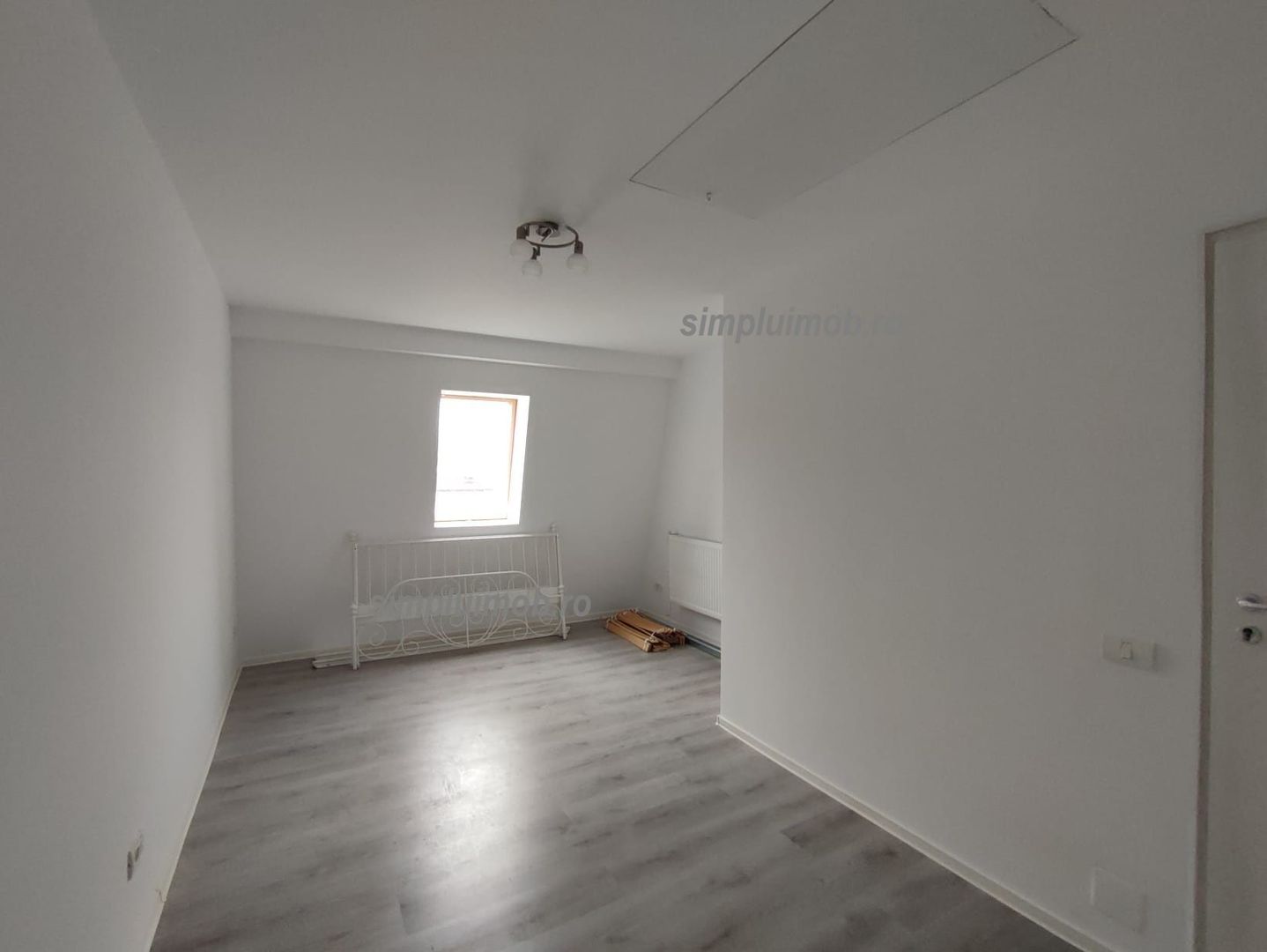 Renovat 2 camere Bd 1 Decembrie Sector 3 - Poză 2