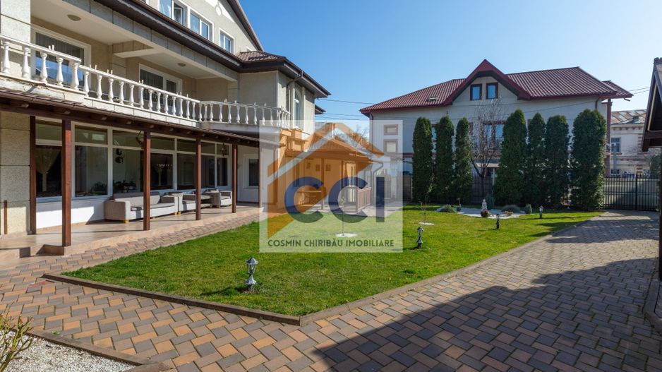 Proprietate exclusivistă ultracentrală -eleganță, spațiu și rafinament - Poză 49
