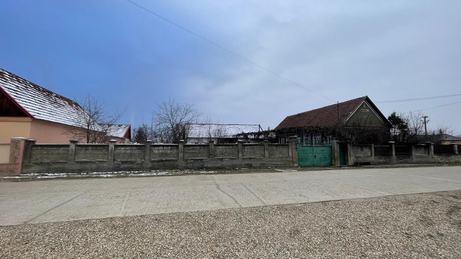 Casa Săbolciu-Săcădat, teren 1 500 mp. 54 000 E. Comision 0. - Poză 2