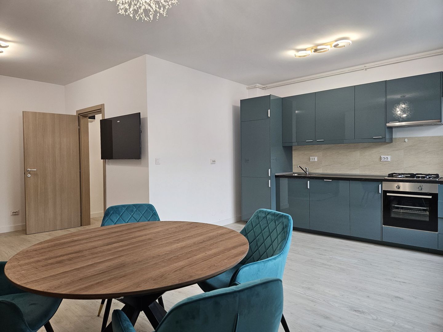 Apartament 2 camere lux decomadat Porsche Pipera Rond OMV - Poză 13