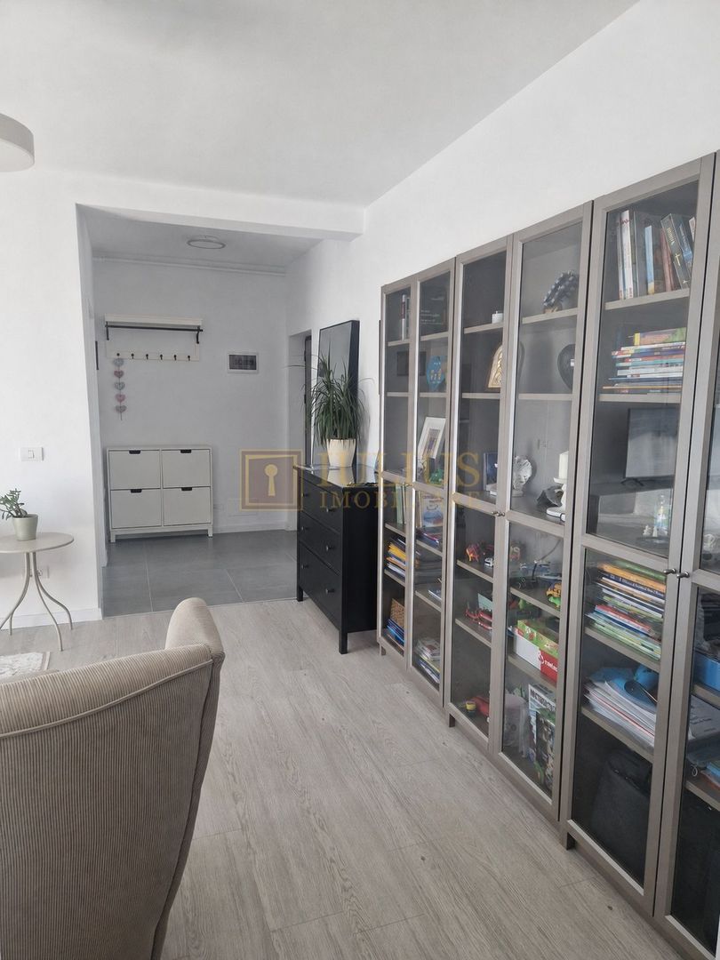 Prima inchiriere| 2 camere| zona Mehala/ Torontalului| loc de parcare| balcon - Poză 9