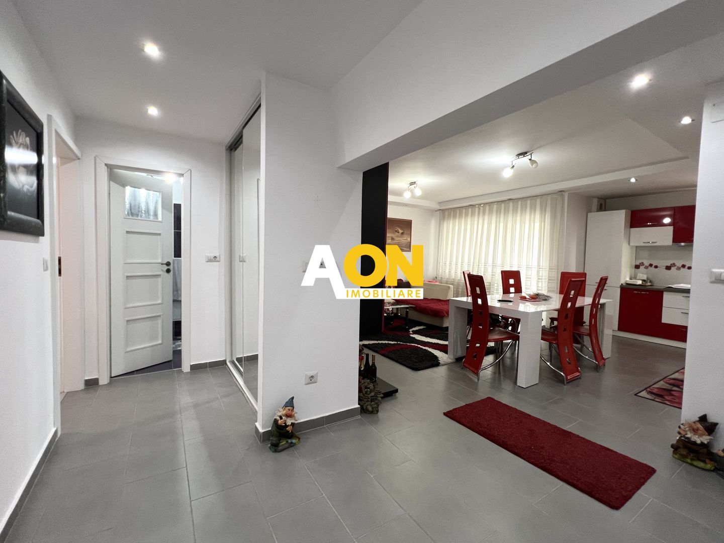 Apartament cu 4 camere cu vedere catre Parc, etaj 1, 80MP + 2 Balcoane - Poză 11