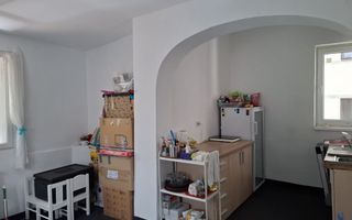 URGENT!,  PARCARE DEDICATA,CURTE EXCLUSIVA, MANSARDA BONUS, NEGOCIABIL - Poză 11