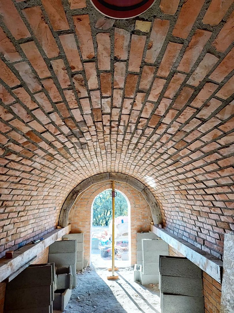 Teren intravilan de vanzare cu o crama zona Dealuri Oradea - Poză 3