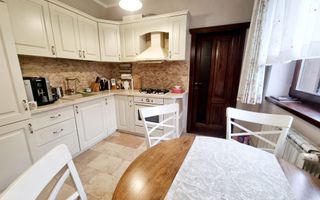 Apartament la vila de inchiriat 3 camere | Zona Centrala | 100 mp utili - Poză 1