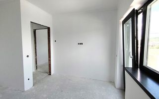 Casa Sibiu, Cristian 4 camere, 2 bai, Casa intabulata - Poză 6