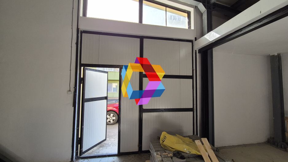 Spatiu de închiriat mica producție sau depozitare Brasov - 135 mp - Poză 2