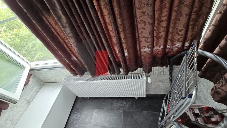 Vindem apartament cu 3 camere, Crângasi - Poză 12