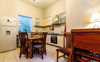 Apartament cu două camere, strada Augustin Doinaș - Poză 3