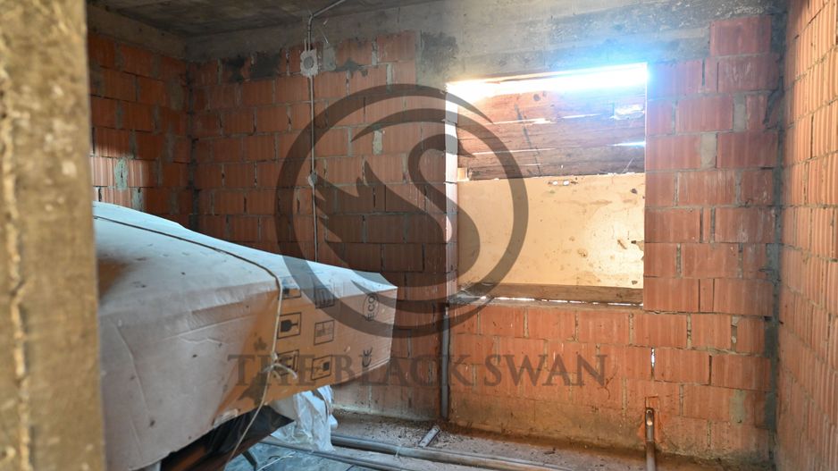 Casa la rosu de vanzare | Iordacheanu - Valea Cucului | Comision 0% - Poză 15