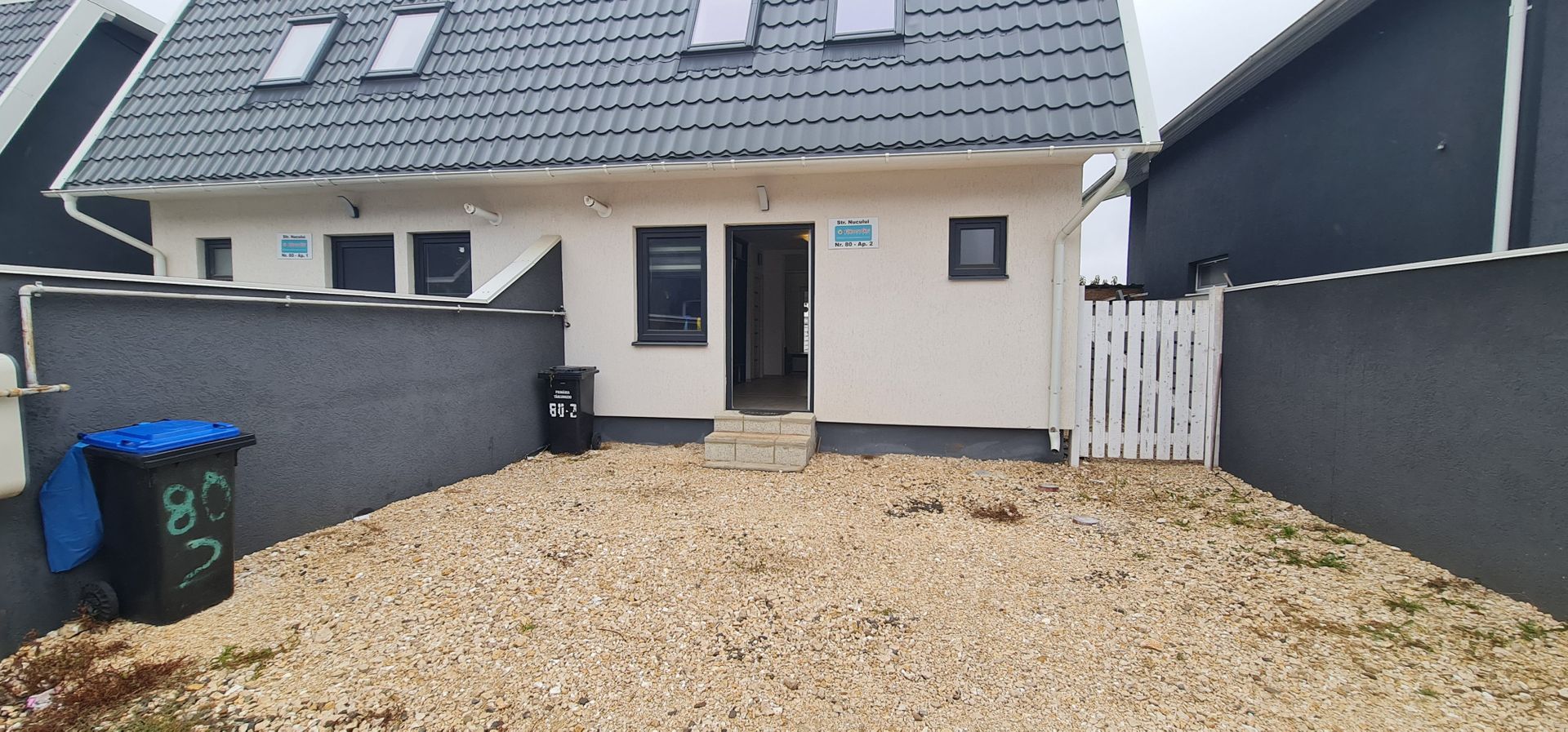 Casa mobilata si utilata in Cartier Izvor Tarlungeni Brasov - Poză 11