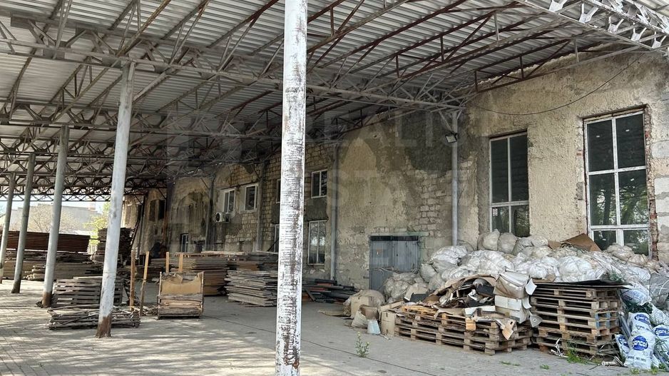 Vânzare, spațiu comercial, 1850 mp + 1,46 ha, str. Ion Neculce, Bălți - Poză 3