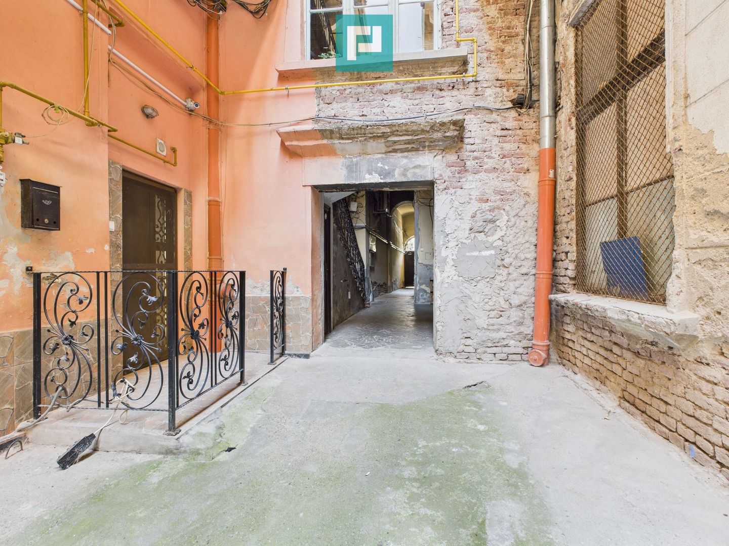 Apartament 4 camere, Bulevardul Revoluției - Poză 16