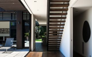 Brancoveanu Vila P+1, 5 camere - Poză 3