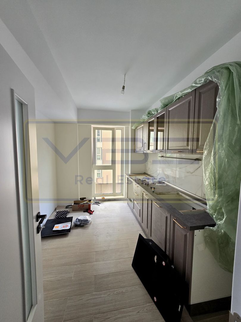 Copou- 3 camere 2 bai- decomandat- modern- parcare acoperita - Poză 5