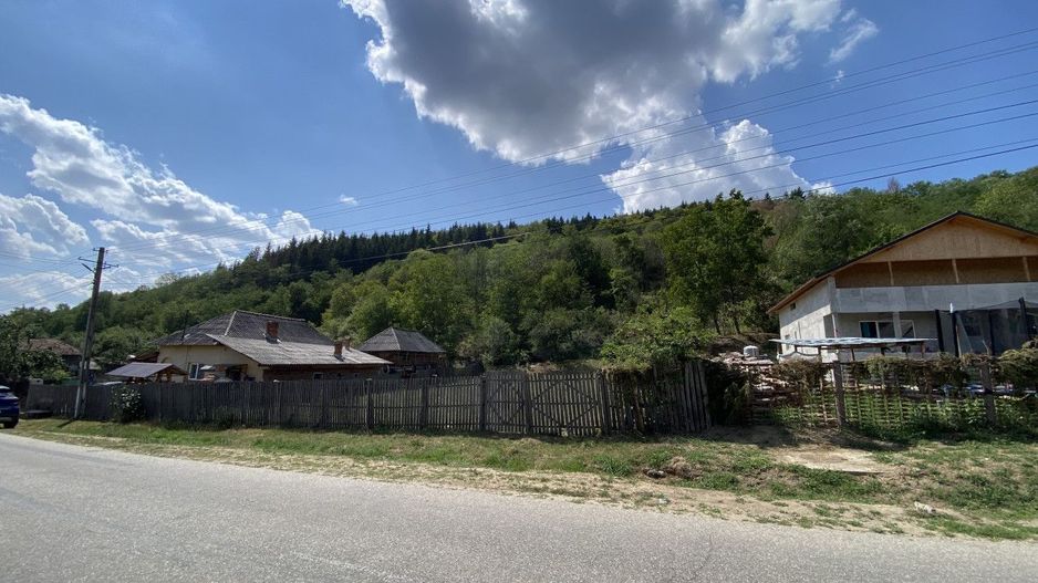 Teren 4000 mp intravilan loc. Aninoasa, jud Arges. Comision 0% - Poză 4