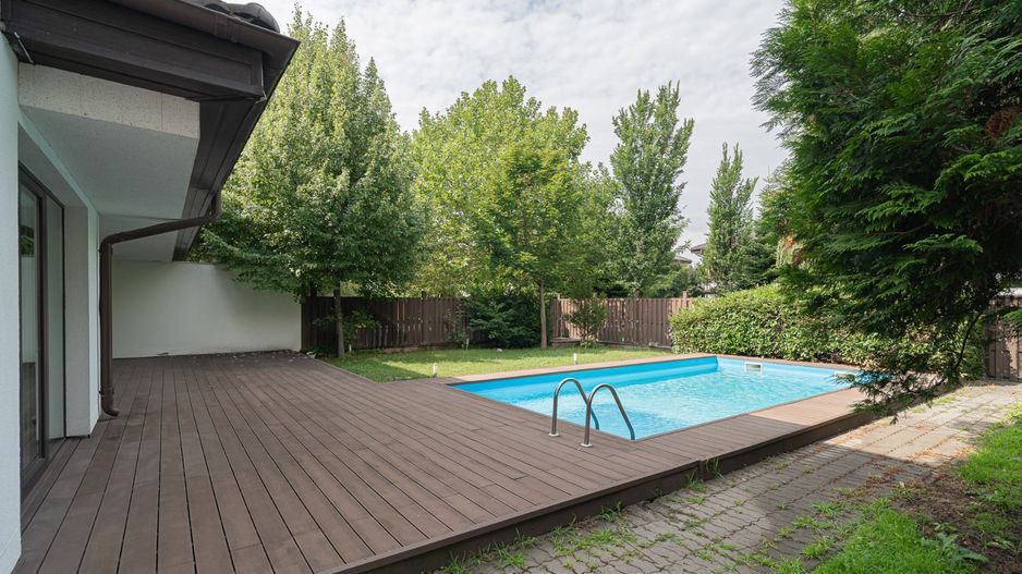 VILĂ CU PISCINĂ | Școala Americana - Poză 25