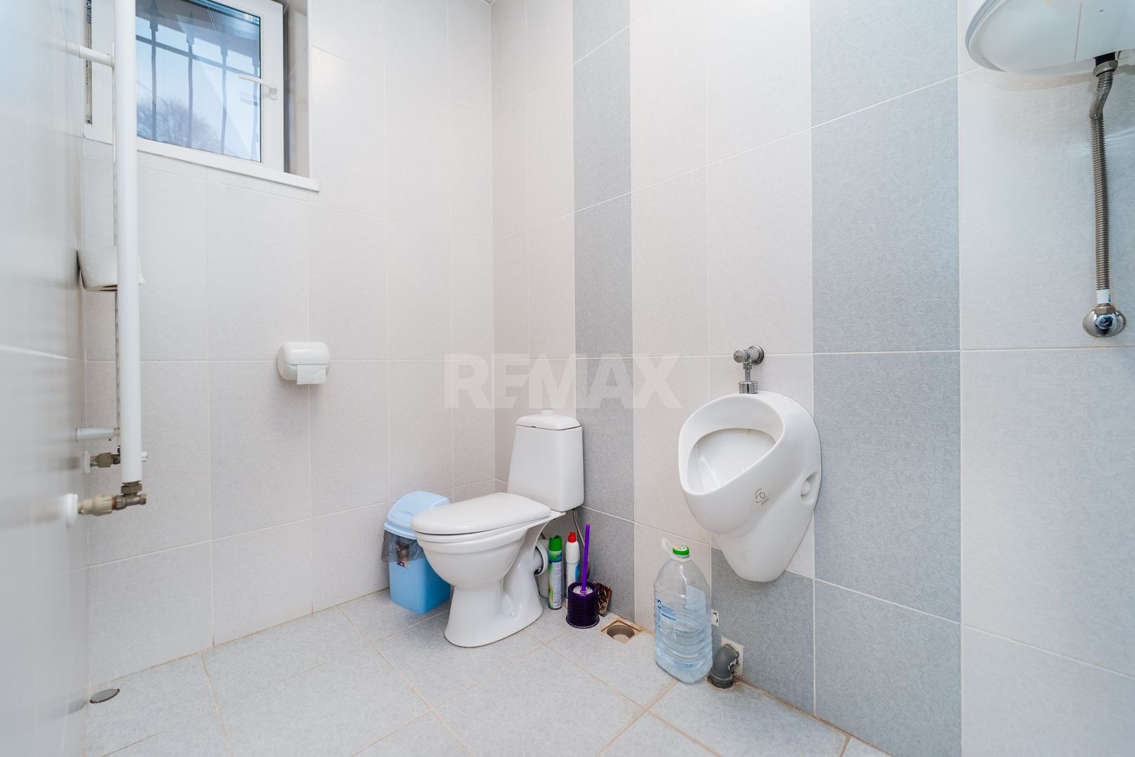 VÂNZARE I SPAȚIU COMERCIAL I STRĂȘENI SIREȚ I 293 m² - Poză 8