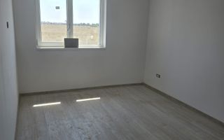 Giroc-Bld. Aviatiei | 5 camere | 3 bai | Bucatarie inchisa | Asfalt - Poză 7