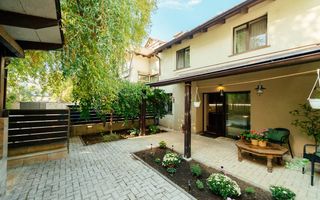 Chirie, casă, 4 camere, Centru - Poză 1